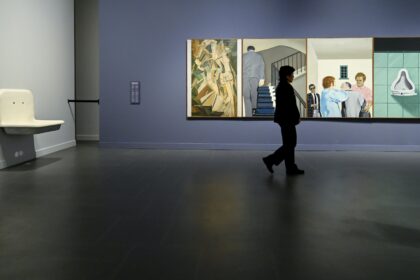 CaixaForum Barcelona explora el diálogo entre el arte contemporáneo y la historia