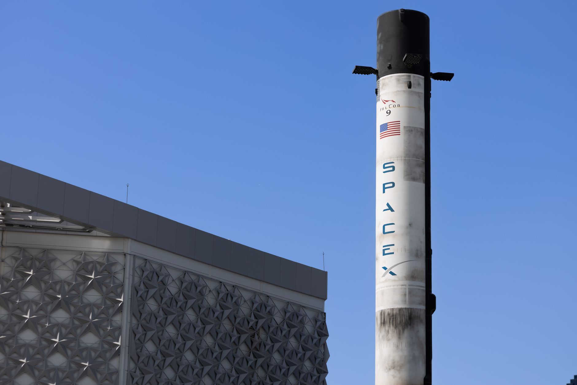 Elon Musk estudia integrar Tesla y SpaceX en un gigante tecnológico de 3,5 billones de dólares