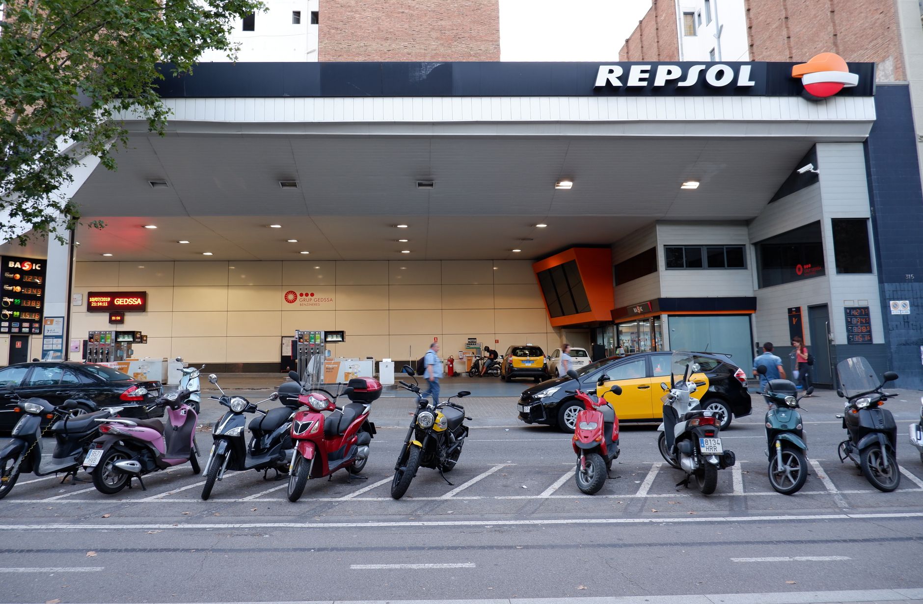 La Audiencia Nacional suspende el pago de más de 272,7 millones del gravamen energético reclamado a Repsol