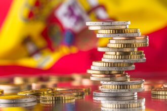 La inversión extranjera crece en España, pero aumentan con fuerza las desinversiones