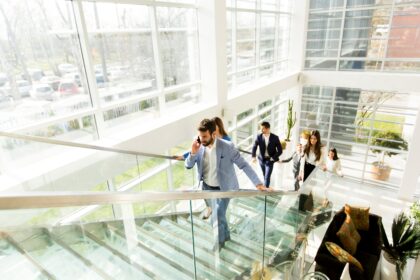 Las grandes empresas avanzan a mayor ritmo que las pymes en España