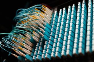 Orange, Equitix y MDM impulsan el cable submarino Pisces entre Irlanda y España