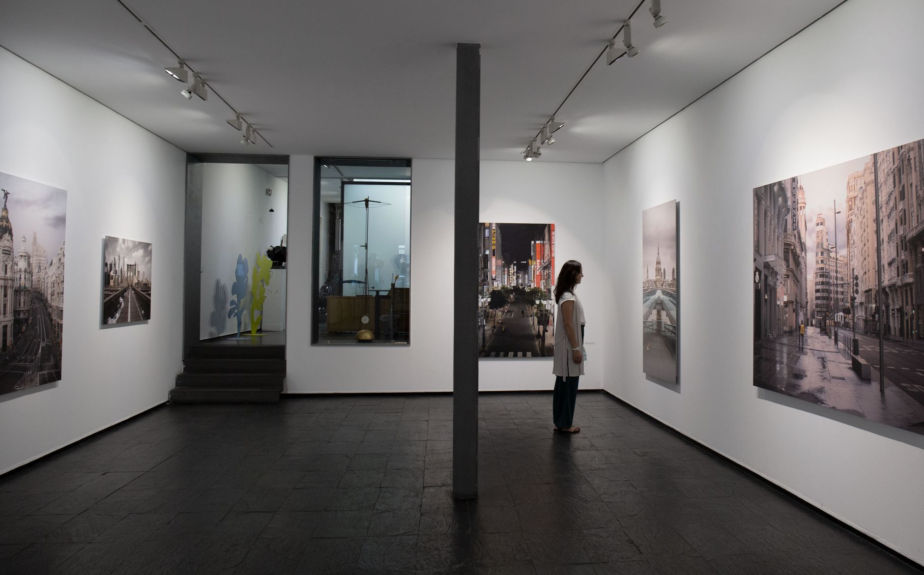 Una exposición en Madrid repasa la trayectoria de Rafael Azcona