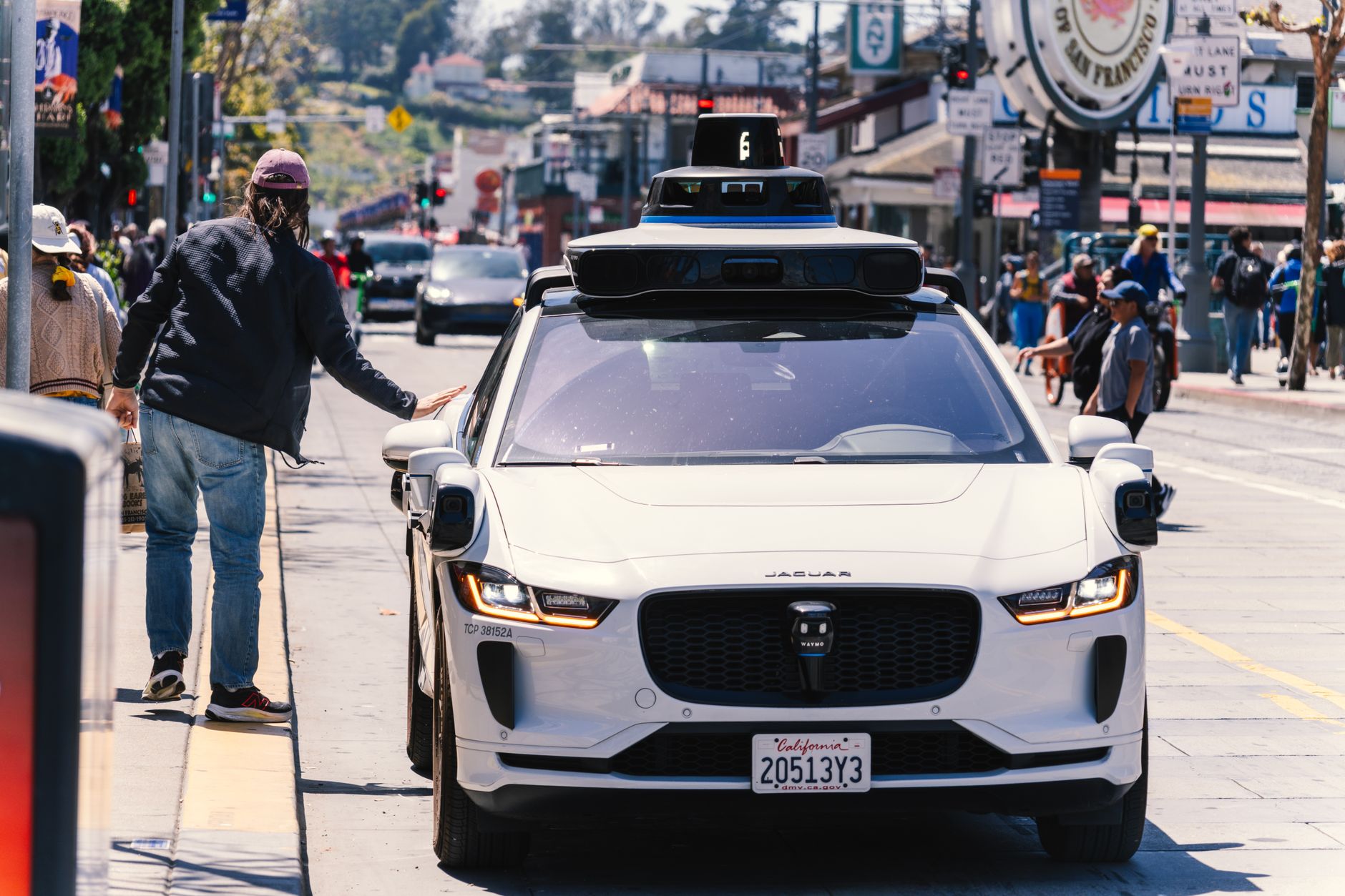 Waymo proyecta llevar sus vehículos autónomos a Madrid en 2027